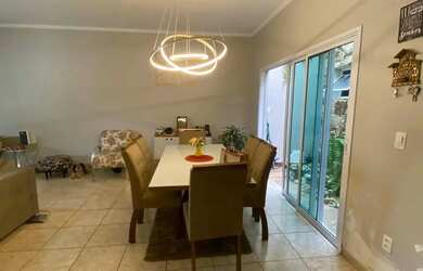 Imagem 3: RR0039 Casa a Venda 380m² JARDIM MACARENKO - OPORTUNIDADE - 3 Dorms 4...