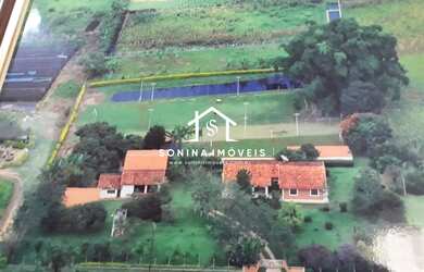 Imagem: A fazenda possui 700m² de Área e está localizado em Ponte