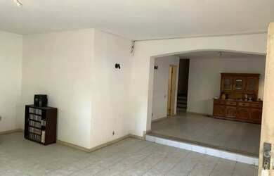 Imagem 2: Imóvel Comercial no Rio Vermelho: 3 Quartos, 1 Sala, 3 Banheiros, 6 Vagas e 220m² - Venda