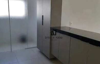 Imagem: O apartamento possui 2 Dormitórios, 2 Banheiros, 2 Vagas na