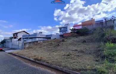 Imagem: O terreno possui 301m² de Área e está localizado em Freitas