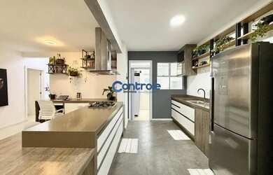 Imagem: O apartamento possui 3 Dormitórios, 2 Banheiros, 1 Vaga na