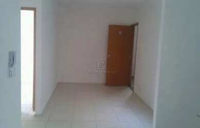 Imagem: A casa possui 2 Dormitórios, 1 Banheiro, 1 Vaga na garagem