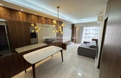 Imagem: O apartamento possui 3 Dormitórios, 1 Banheiro, 1 Vaga na garagem