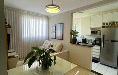 Imagem: O apartamento possui 2 Dormitórios, 1 Banheiro, 1 Vaga na garagem