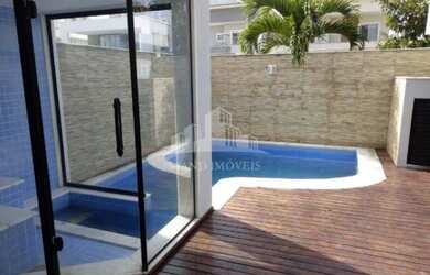 Imagem: A casa em condomínio possui 5 Dormitórios, 5 Banheiros, 2