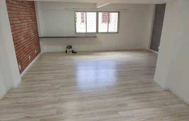 Imagem: O depósito possui 48m² de Área e está localizado em Praia