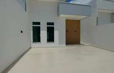 Imagem: A casa à venda possui 3 Dormitórios, 2 Banheiros, 2 Vagas