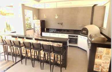 Imagem 4: Casa de condomínio para aluguel tem 255 metros quadrados com 4 quartos