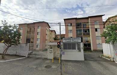 Imagem: O apartamento possui 2 Dormitórios, 1 Banheiro e 52m² de Área