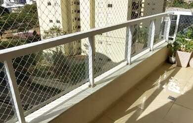 Imagem: O apartamento possui 2 Dormitórios, 1 Banheiro, 2 Vagas na