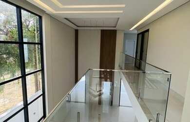 Imagem 13: Sobrado no mirante do lago