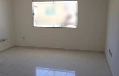 Imagem: A casa possui 2 Dormitórios, 2 Banheiros, 3 Vagas na garagem