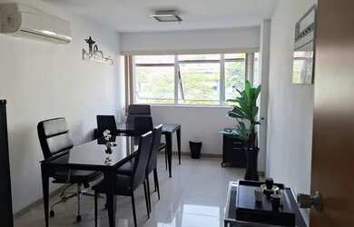 Imagem: O depósito possui 27m² de Área e está localizado em Centro