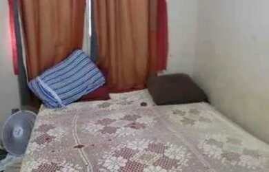 Imagem 3: Casa no condomínio. 2 Vagas na garageme2 Dormitórios