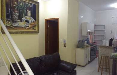 Imagem: A casa em condomínio possui 2 Dormitórios, 2 Banheiros, 1