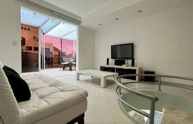 Imagem: O apartamento possui 3 Dormitórios, 4 Banheiros, 2 Vagas na