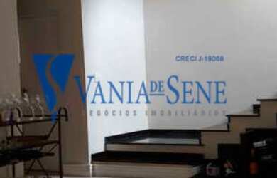 Imagem: A casa em condomínio possui 3 Dormitórios, 1 Banheiro, 2 Vagas