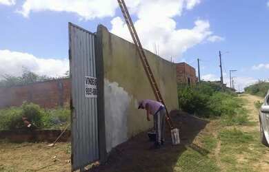 Imagem: O terreno possui 180m² de Área e está localizado em Boca