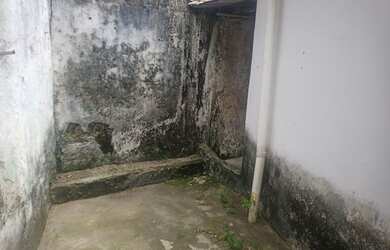 Imagem 12: Aluga-se uma casa. 1 Vaga na garageme2 Dormitórios