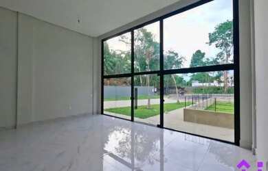 Imagem: A casa em condomínio possui 3 Dormitórios, 4 Banheiros, 4