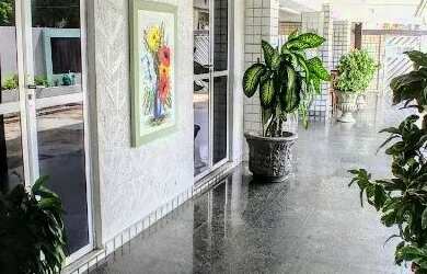 Imagem: O depósito possui 1 Vaga na garagem, 1m² de Área e está