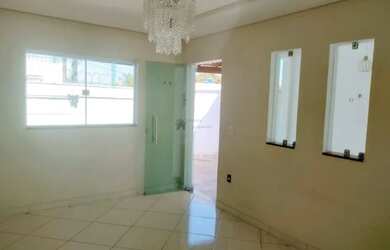 Imagem 4: LINDA CASA COM PISCINA NO BAIRRO CITROLANDIA BETIM