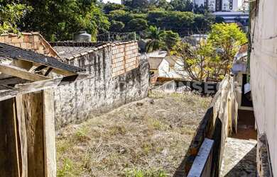Imagem: O terreno possui 250m² de Área e está localizado em Vila
