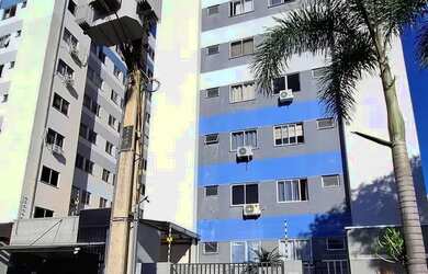 Imagem: O apartamento possui 1 Dormitório, 1 Banheiro, 1 Vaga na garagem