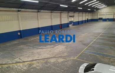 Imagem: O depósito possui 3.671m² de Área e está localizado em