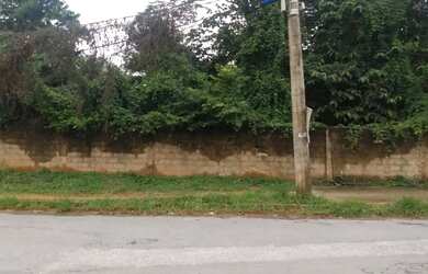 Imagem: O terreno possui 290m² de Área e está localizado em Tropical