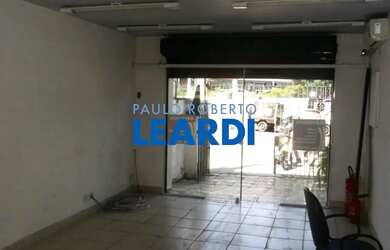 Imagem: O depósito possui 1 Vaga na garagem e 95m² de Área e está