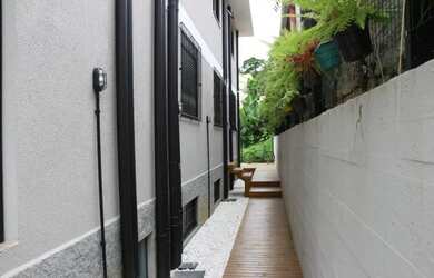 Imagem 9: Linda Kitnet na Carvoeira - somente mulheres