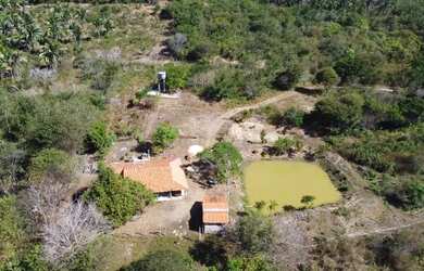 Imagem: A fazenda possui 36.000m² de Área e está localizado em Jóquei