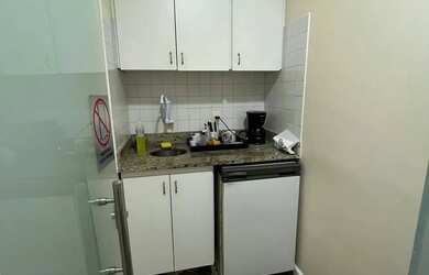 Imagem 3: Sala comercial 34m², no Complexo Odonto - Médico Itaigara