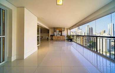 Imagem: O apartamento possui 4 Dormitórios, 4 Banheiros, 4 Vagas na