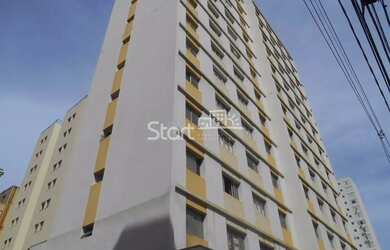 Imagem: O apartamento possui 1 Dormitório, 2 Banheiros, 1 Vaga na garagem