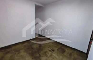 Imagem: O depósito possui 35m² de Área e está localizado em Copacabana