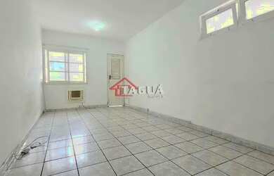 Imagem: O apartamento possui 1 Dormitório, 1 Banheiro, 1 Vaga na garagem