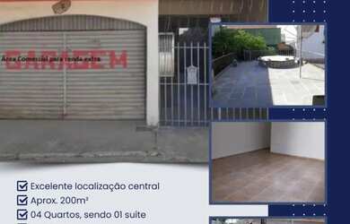 Imagem: A casa possui 3 Dormitórios, 2 Banheiros, 1 Vaga na garagem