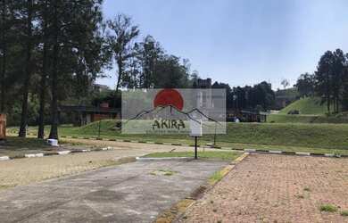 Imagem: O terreno possui 138.000m² de Área e está localizado em