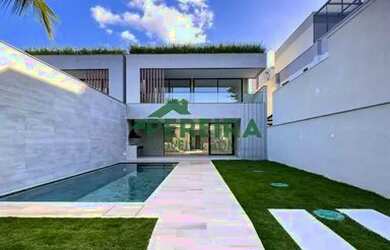 Imagem: A casa em condomínio possui 5 Dormitórios, 5 Banheiros, 4