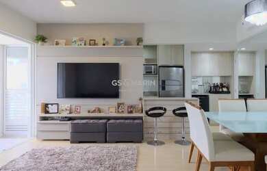 Imagem: O apartamento possui 3 Dormitórios, 2 Banheiros, 2 Vagas na