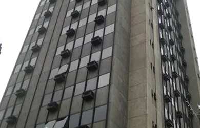 Imagem: O depósito possui 1 Vaga na garagem, 52m² de Área e está