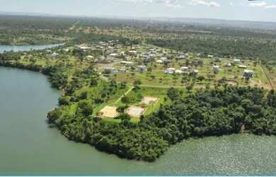Imagem: A casa em condomínio possui 5 Dormitórios, 5 Banheiros, 4