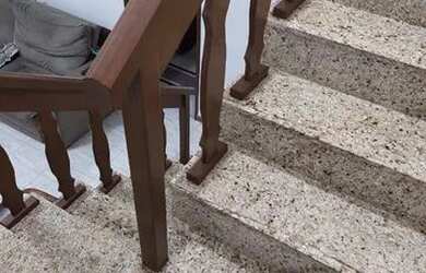 Imagem: A casa em condomínio possui 3 Dormitórios, 3 Banheiros, 2