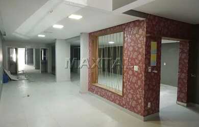 Imagem: O depósito possui 1 Vaga na garagem, 500m² de Área e está