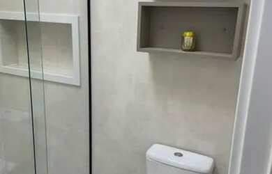 Imagem: A casa em condomínio possui 3 Dormitórios, 1 Banheiro, 4 Vagas