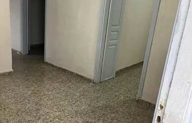 Imagem: A casa possui 3 Dormitórios, 1 Banheiro, 4 Vagas na garagem