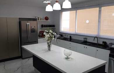 Imagem 4: SANTANA DE PARNAIBA - Casa Padrão - Alphaville